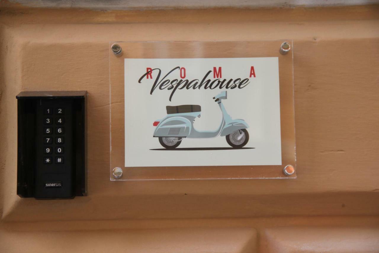 Roma Vespahouse Buitenkant foto