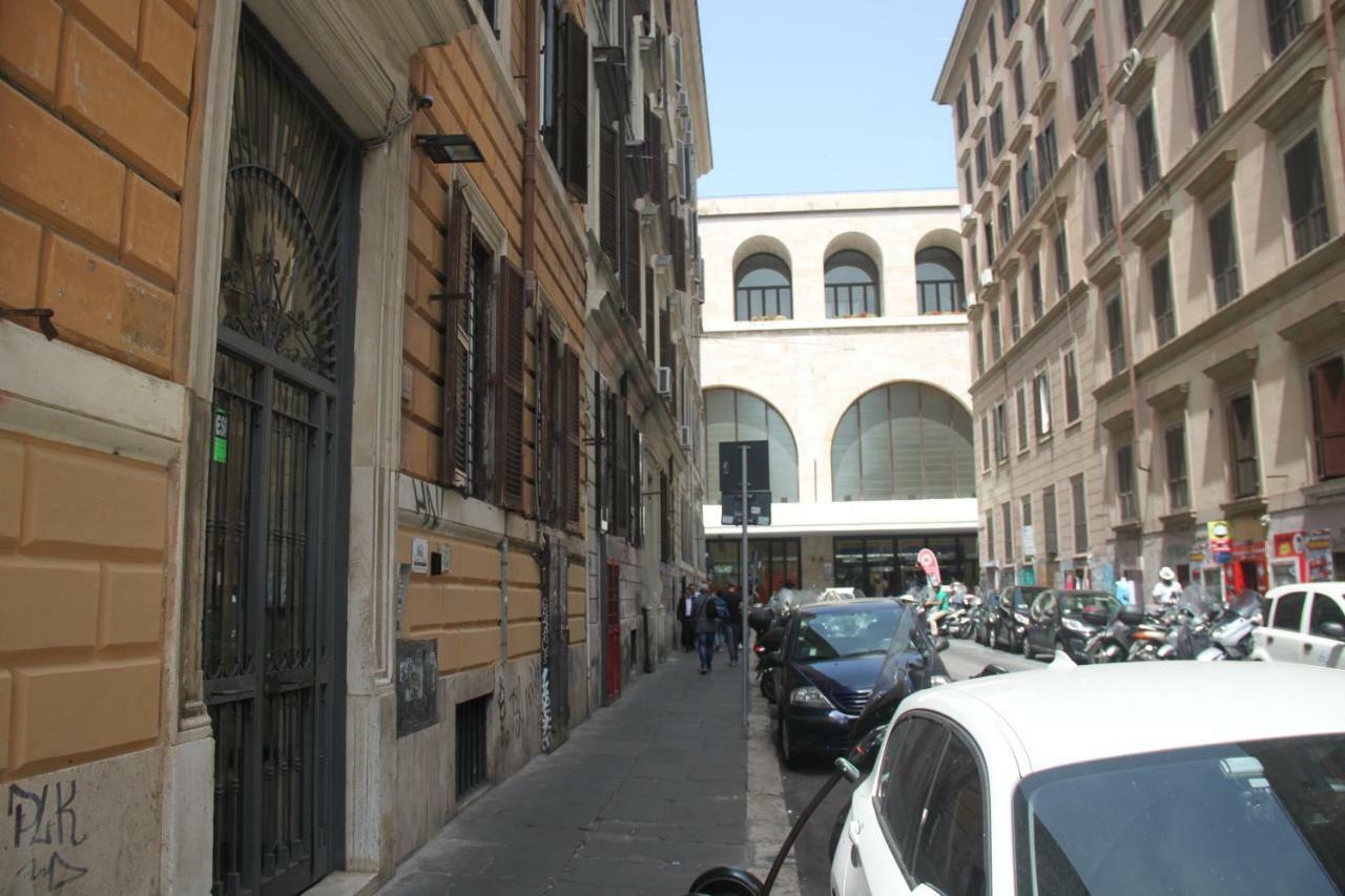 Roma Vespahouse Buitenkant foto
