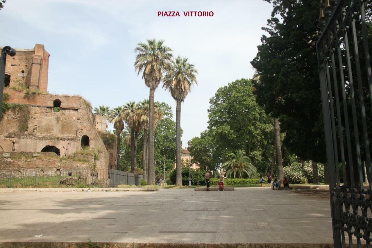 Roma Vespahouse Buitenkant foto